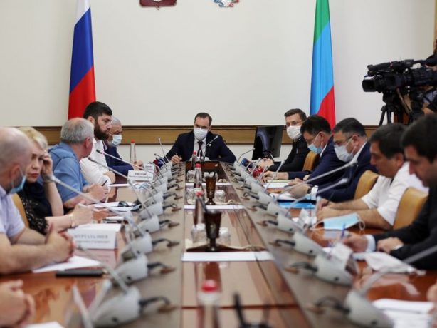 Артём Здунов встретился с руководителями рынков