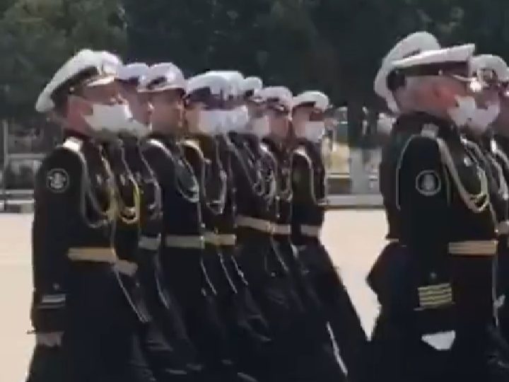 В Каспийске  прошла генеральная репетиция парада Победы