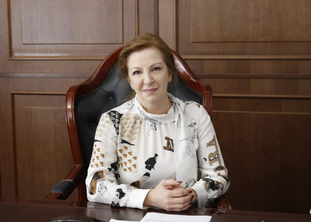 Изумруд Мугутдинова рассказала о работе социальных служб Минтруда и поздравила коллег с профессиональным праздником