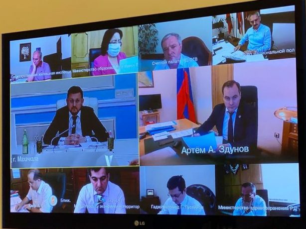 Вопросы поддержки экономики региона обсудили на заседании Правительства РД
