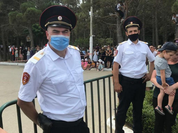 Безопасность проведения парада в Каспийске обеспечила Росгвардия Дагестана