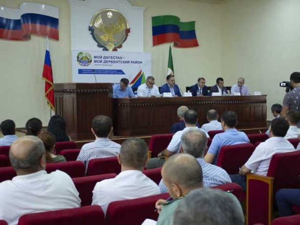В Дербенте прошло совещание по вопросу налоговых и неналоговых доходов в бюджет РД