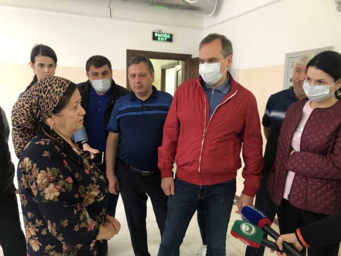 Артём Здунов оценил готовность к вводу в эксплуатацию ряда объектов образования Дагестана