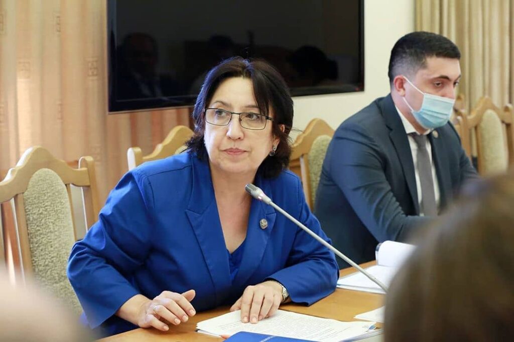 Готовность школ к новому учебному году обсудили на заседании Правительства Дагестана
