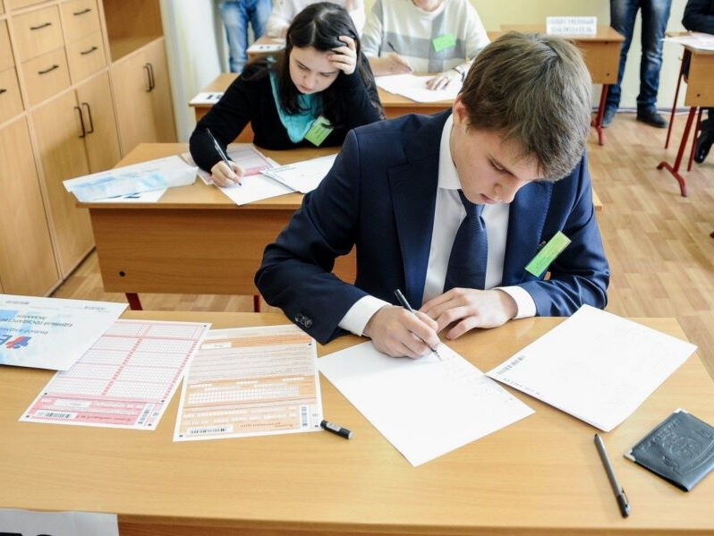 В Дагестане стартовал дополнительный период Единого госэкзамена