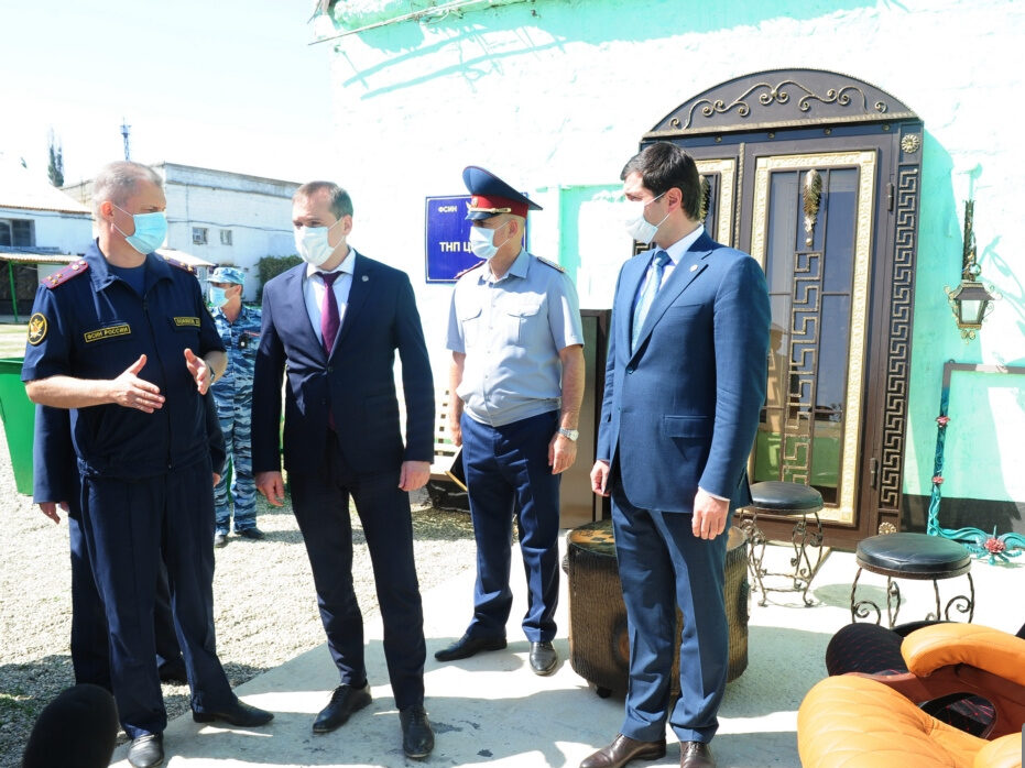 В исправительной колонии № 2 открыли новый обувной цех