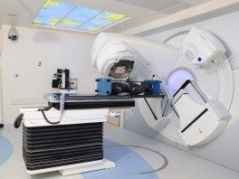 Более 50 единиц оборудования для онкоцентра приобретает Минздрав РД на сэкономленные при закупке линейных ускорителей средства