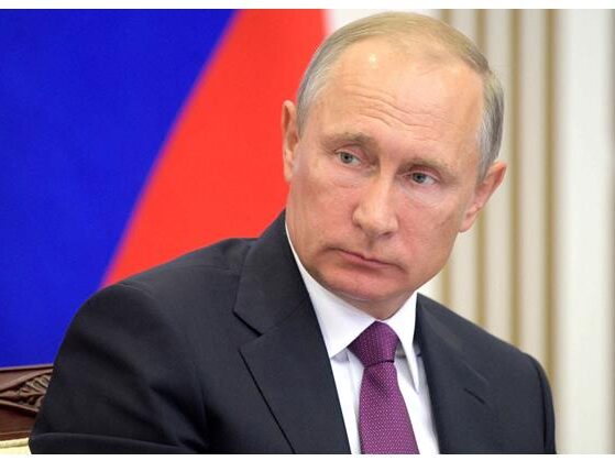 Владимир Путин: продвижение по службе и карьерный рост должны быть у тех, кто готов «пахать» на благо родной страны