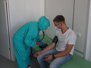 Многофункциональный центр в Каспийске сегодня принял первых пациентов