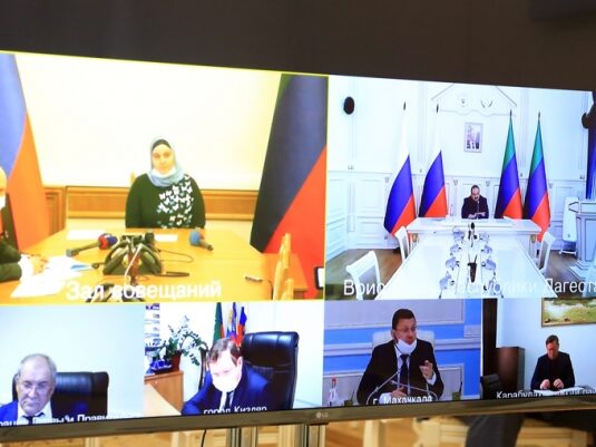 Сергей Меликов заслушал проблемы дагестанцев и дал ряд поручений по их решению