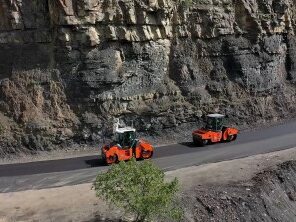 В Агульском районе ремонтируют семикилометровый участок дороги
