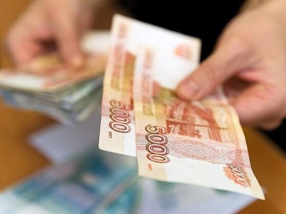 В России могут ввести третью выплату в 10 тыс. рублей на детей