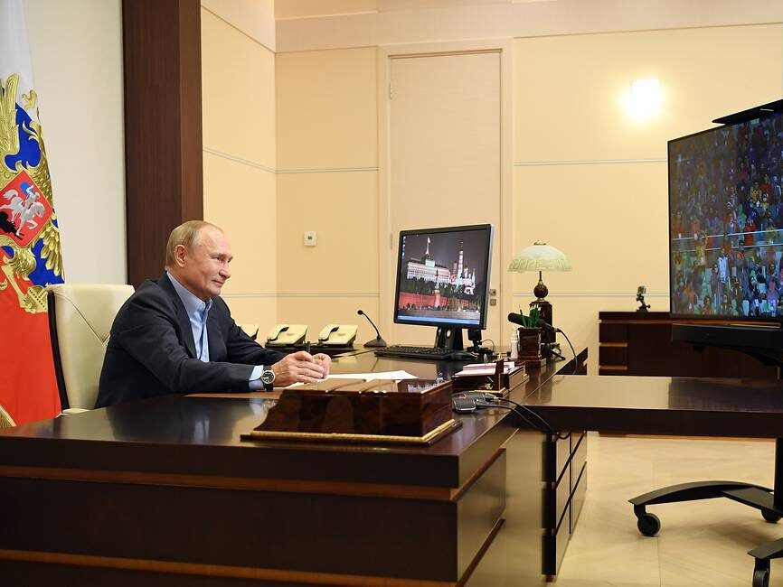 Путин считает, что конкурс для школьников "Большая перемена" должен стать ежегодным