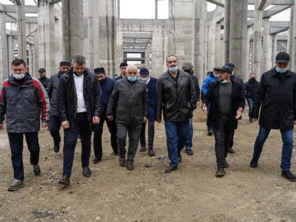 Сергей Меликов проинспектировал ряд объектов в Махачкале