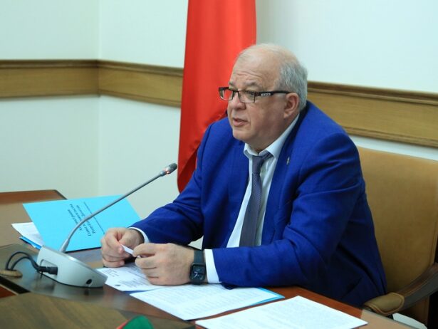 Качество питьевой воды обсудили на заседании санитарно-противоэпидемической комиссии Правительства РД
