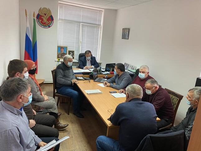 Инвалидов первой группы Казбековского района возьмут под опеку депутаты районного Собрания