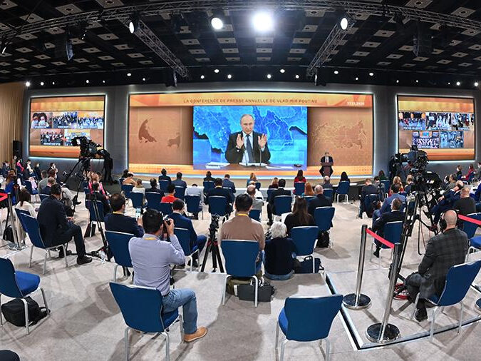 Путин прокомментировал жалобы студентов на оплату за дистанционное обучение