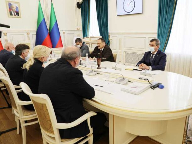 Представители ОНФ внесли на рассмотрение главы Дагестана ряд инициатив