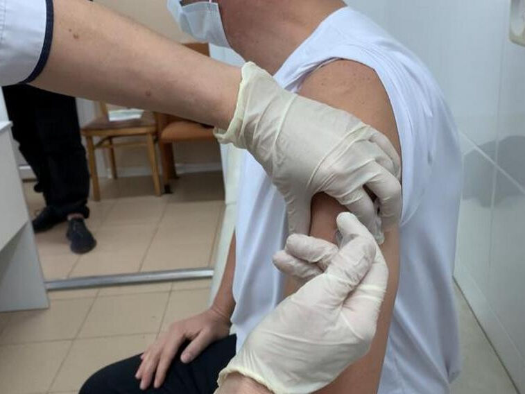 В Дагестан поступило еще 3 100 доз вакцины от коронавирусной инфекции