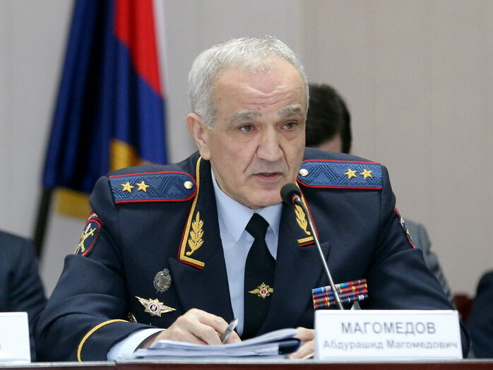 Глава МВД Дагестана сделал вакцину от коронавируса