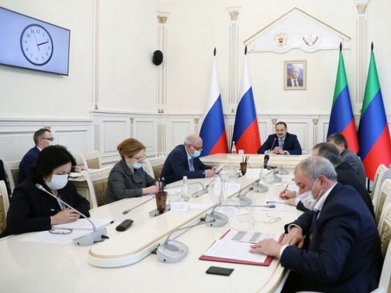 Власти Дагестана в 2021 году приобретут вдвое больше жилья для детей-сирот