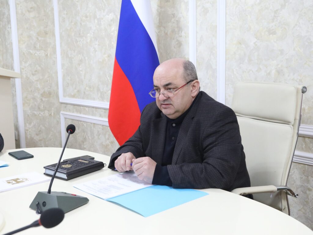 Коммунальные службы Хасавюрта переведены в режим повышенной готовности в связи с непогодой