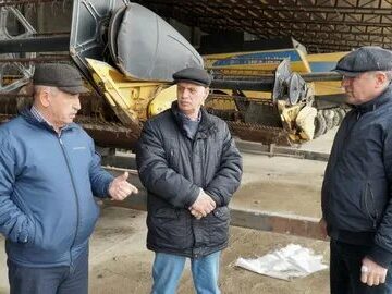Специалисты Минсельхозпрода Дагестана разъяснили товаропроизводителям Кизлярского и Тарумовского районов правила маркировки молочной продукции