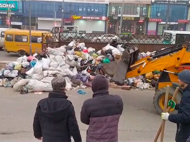 В Махачкалу прибыли около 500 представителей бюджетных организаций Хасавюртовского района
