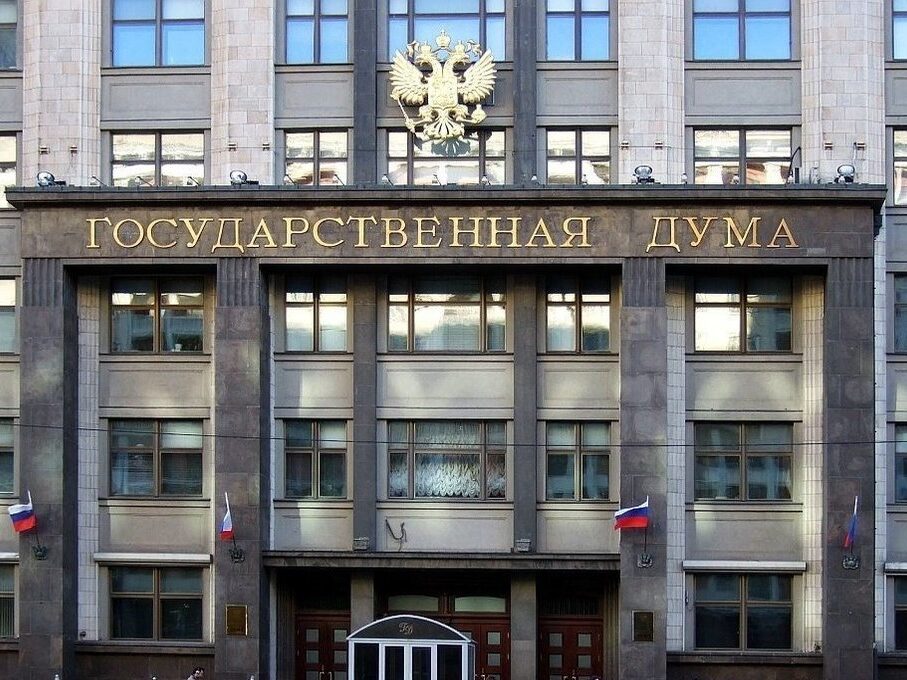 Госдума вводит штрафы за продажу гаджетов без российских приложений