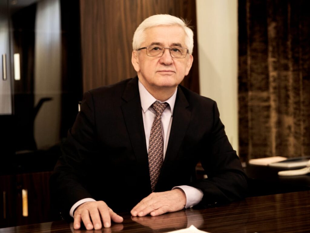 Ширухан Гаджимурадов: «Совет Федерации полностью поддержал предложения об ускорении реконструкции аэропорта Махачкалы»