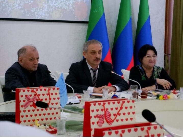 Союз женщин Дагестана провел торжественную встречу в преддверии 8 Марта