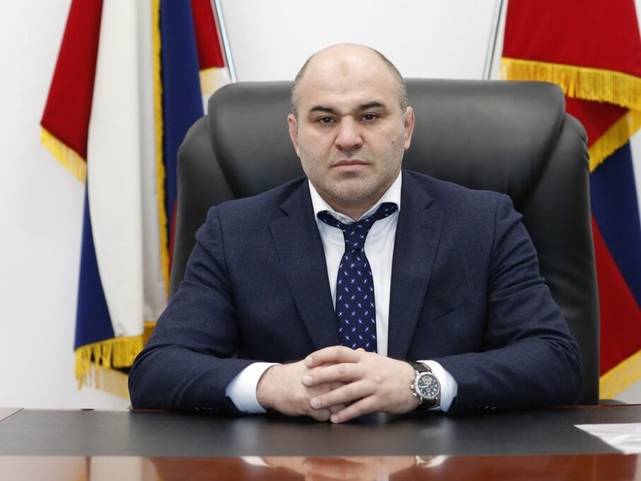 Сажид Сажидов поздравил дагестанцев с Международным днем спорта