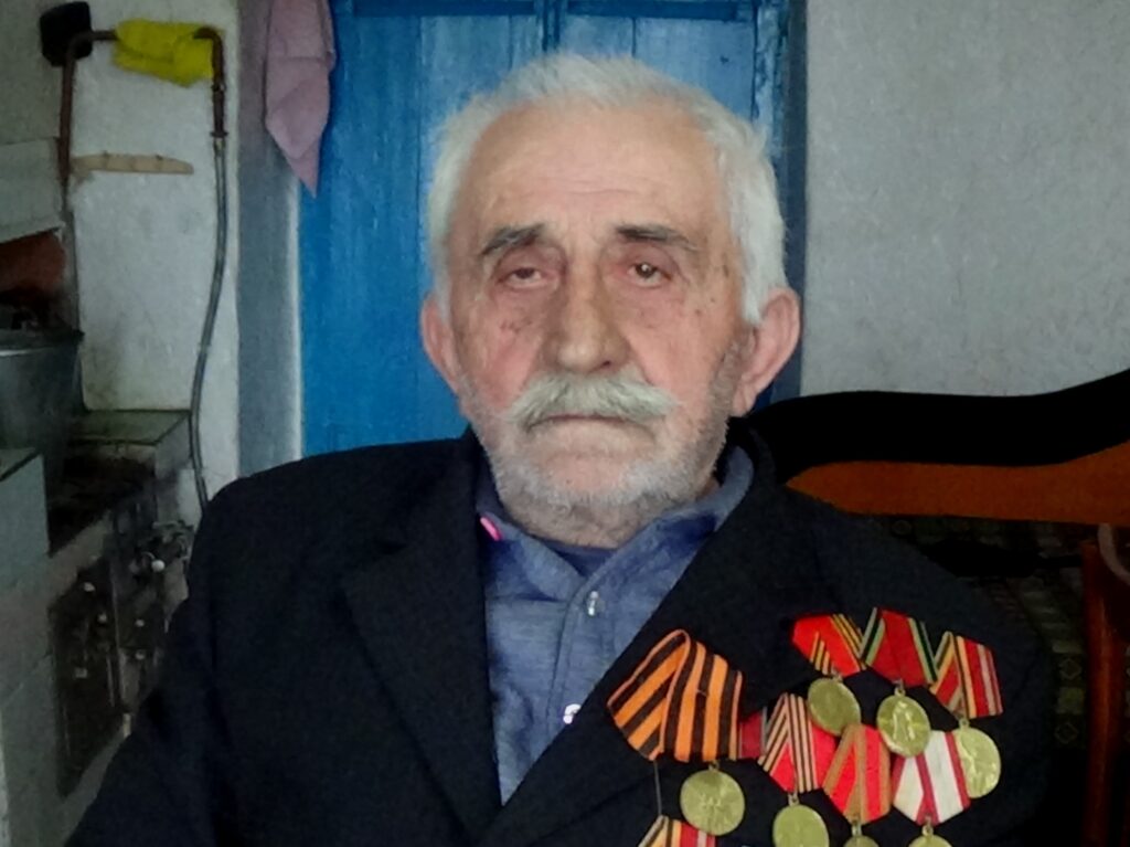 Воспоминания о ветеранах: Алихан Надирович Алиханов