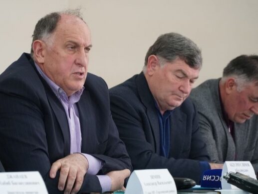 Более 20 млн рублей предусмотрено на химзащитные мероприятия против саранчи в Дагестане на 2021 год