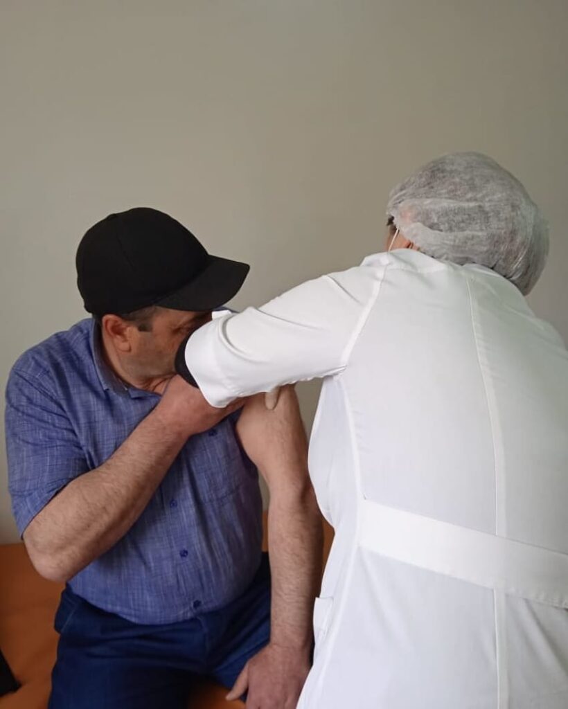 В самых отдаленных селах Дагестана люди не боятся вакцинироваться