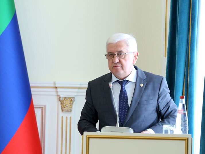 Врио руководителя Минтранса РД и коллектив министерства прошли вакцинацию