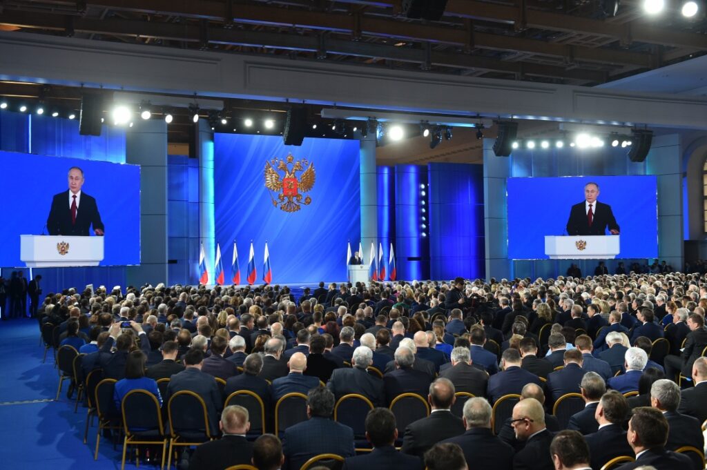 Послание Президента РФ Федеральному собранию РФ: обзор комментариев экспертного клуба РИА “Дагестан”