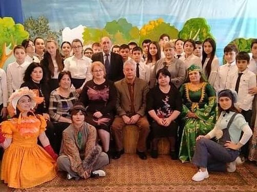 Azərbaycan Dövlət dram teatrına səyahə