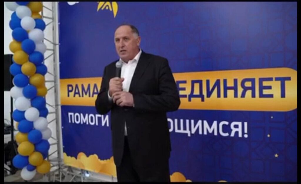 Премьер-министр Абдулпатах Амирханов организовал коллективный ифтар в Махачкале