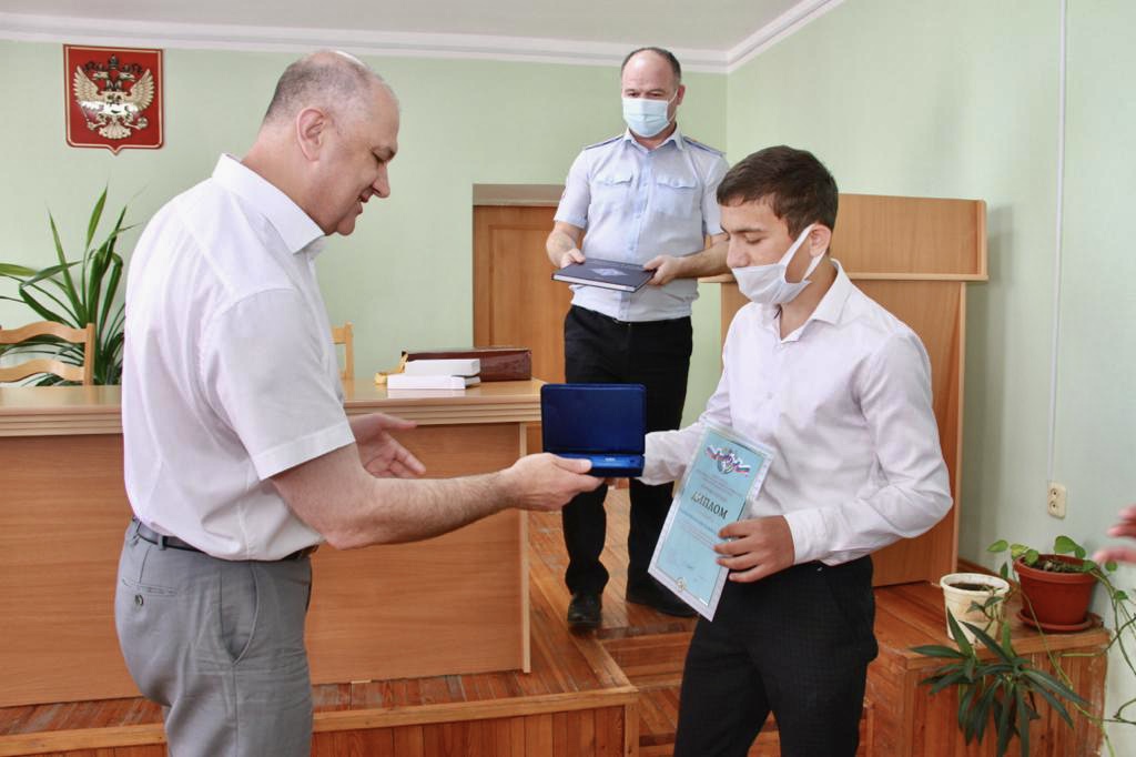 Южный джигит из горной крепости