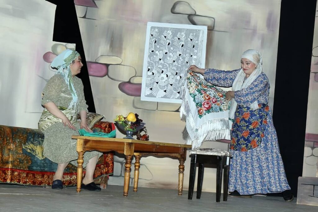 Yeni tamaşanın premyerası uğurlu keçdi