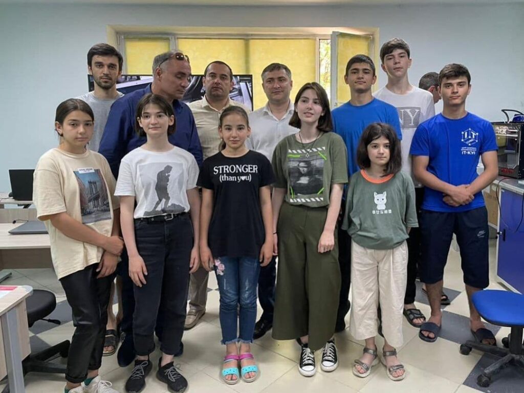 Организацию отдыха детей в летних лагерях  проинспектировал Мурад Казиев