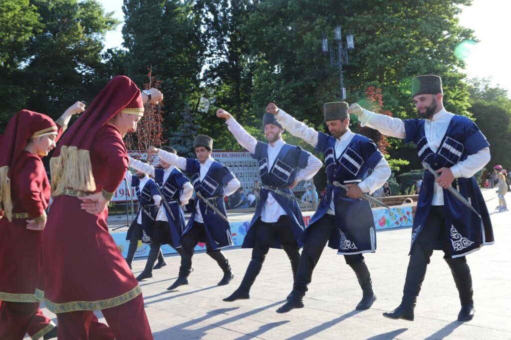 «Праздник выходного дня»