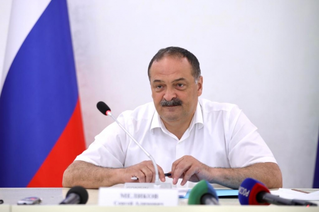 Сергей Меликов встретился с представителями бизнес-сообщества РД