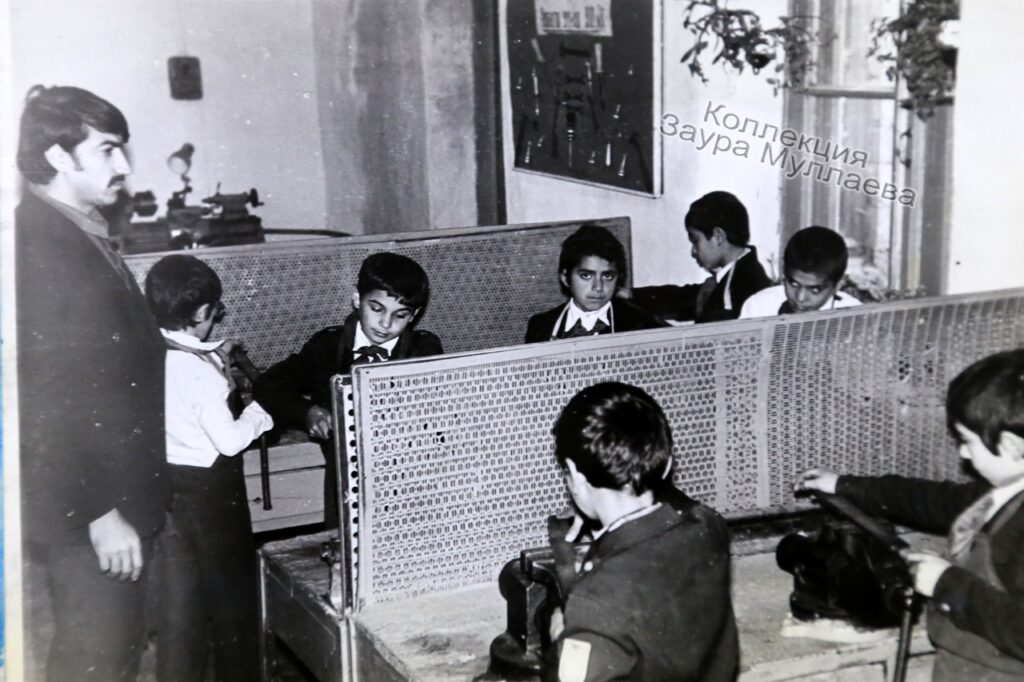 70   yaşın   işığında