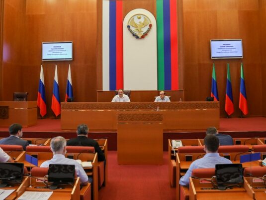 Сергей Меликов призвал синхронизировать работу региональных и местных властей