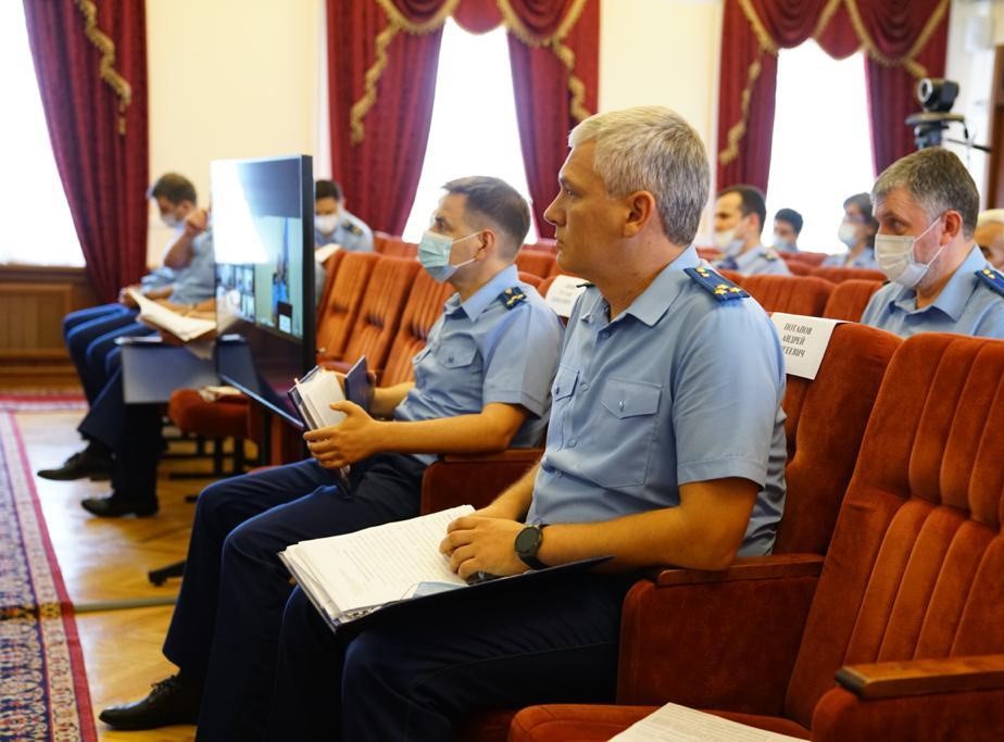 В заседании коллегии по итогам работы прокуратуры Дагестана за I полугодие 2021 года принял участие Константин Сомов