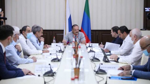 Под руководством Сергея Меликова обсуждены вопросы комплексного развития Дербента