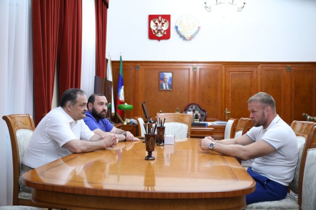 Сергей Меликов провел встречу с Александром Шлеменко
