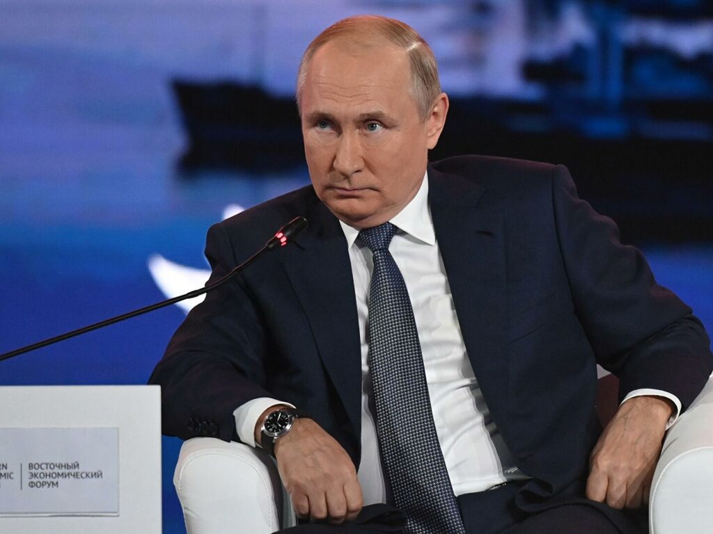 Президент РФ поддержал предложение снизить порог входа резидентов